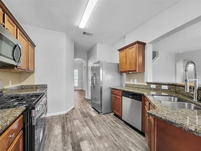 $1,935 | 2022 Midlane Drive, Conroe, TX 77301