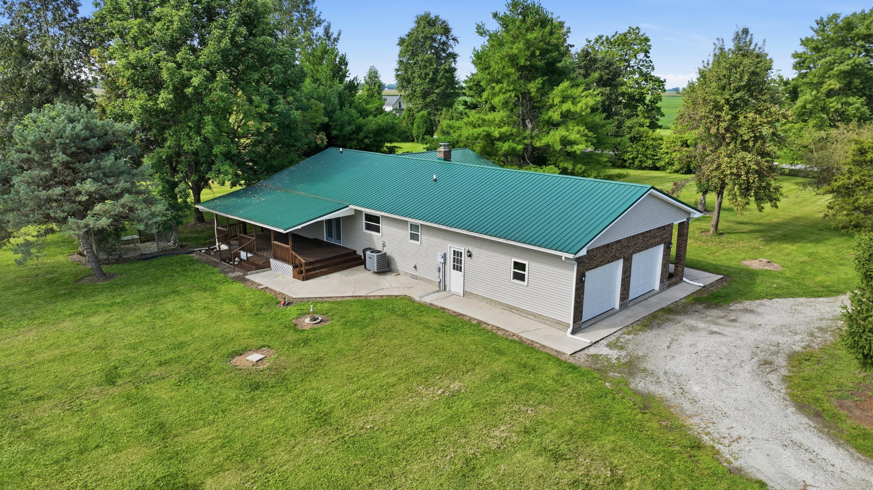 1720 Irvin Road Jamestown, OH 45335 - Photo 11 of 54 010