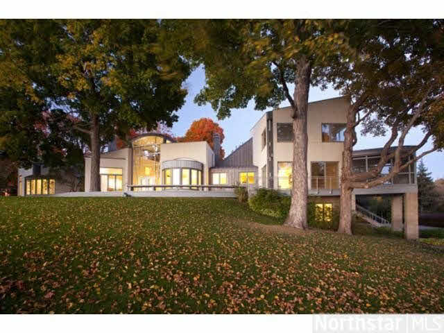 559 Harrington Road Wayzata, MN 55391 - Photo 1 of 3 Gallery Image 1