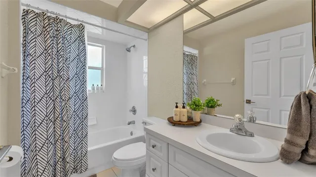 $469,000 | 349 Ruby Lake Loop, Winter Haven, FL 33884