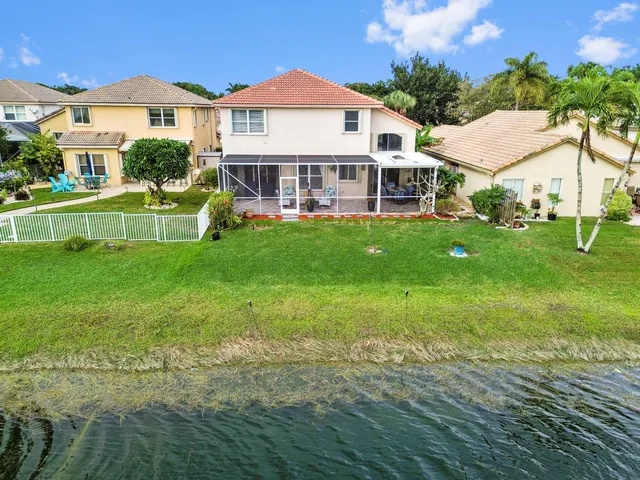 $699,900 | 6748 Red Reef Street, Lake Worth, FL 33467