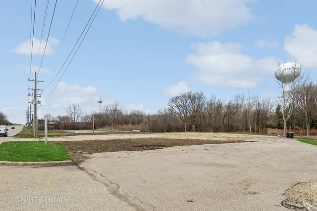 $5,750,000 | 2150 East Algonquin Road, Algonquin, IL 60102