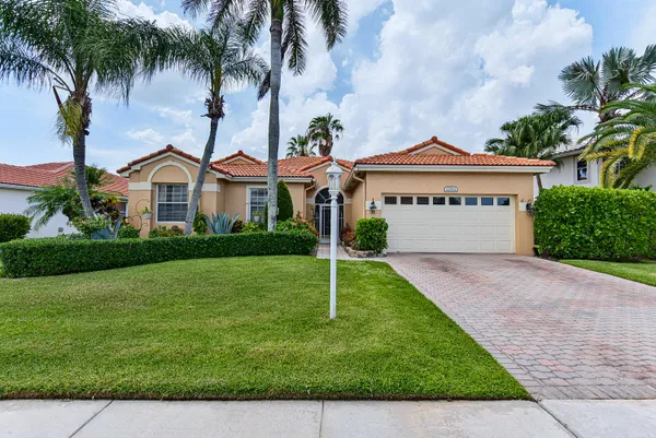 $815,999 | 22011 Palm Grass Drive, Boca Raton, FL 33428