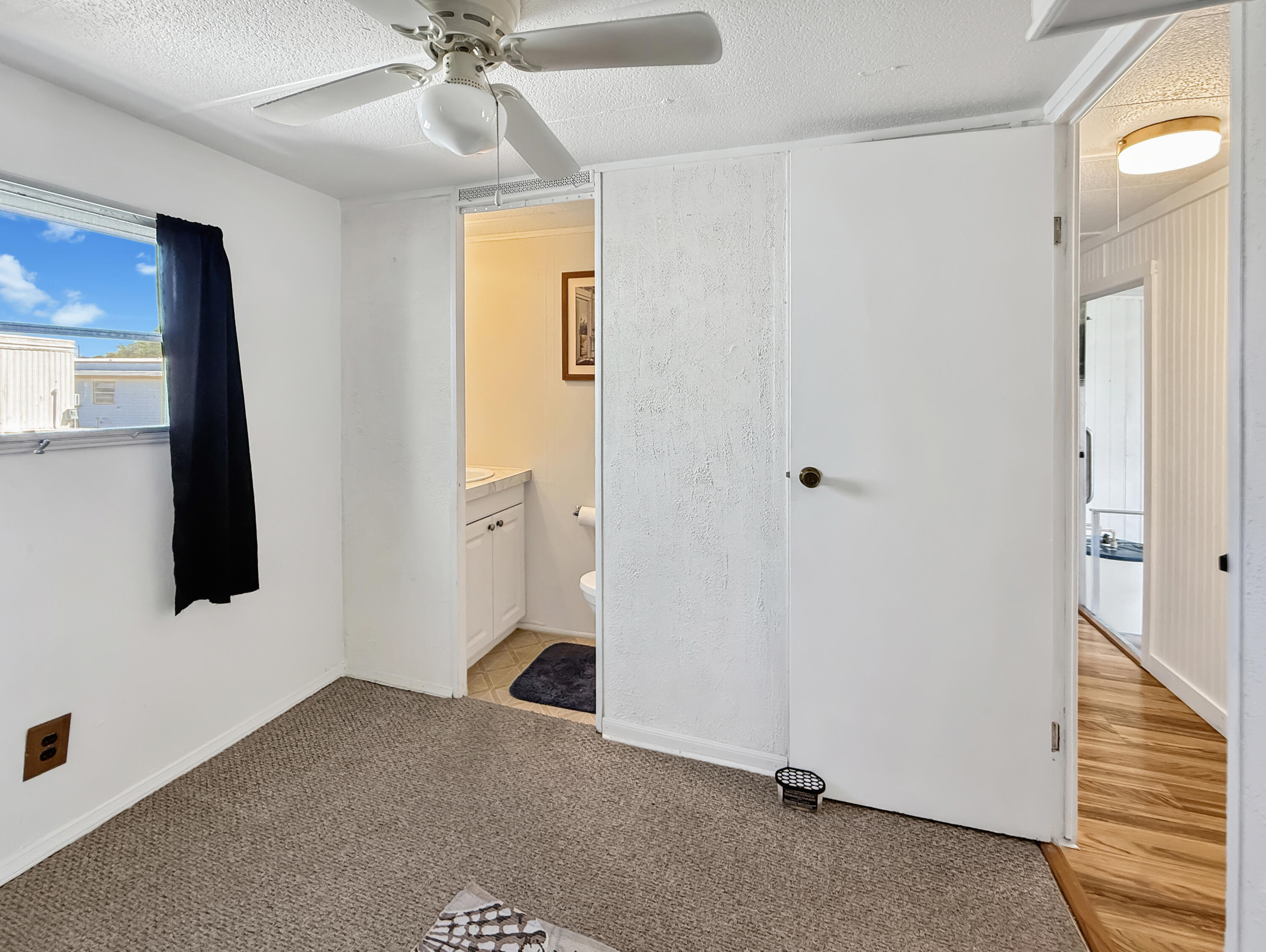 143 Southeast Easy Street Stuart, FL 34994 - Photo 16 of 25 95c928134bde98eea91fbe25318e6208066a021c