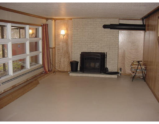 2 Arnold Mills Road Cumberland, RI 02864 - Photo 13 of 16 Gallery Image 13