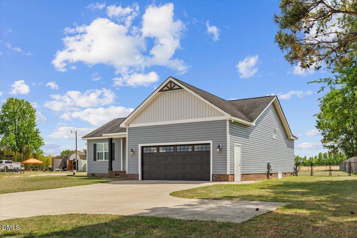 5844 Brogden Road Smithfield, NC 27577 - Photo 3 of 36 04-5844 Brogden Rd