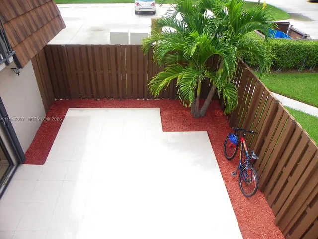 $2,700 | 4083 Forest Hill Drive, Cooper City, FL 33026