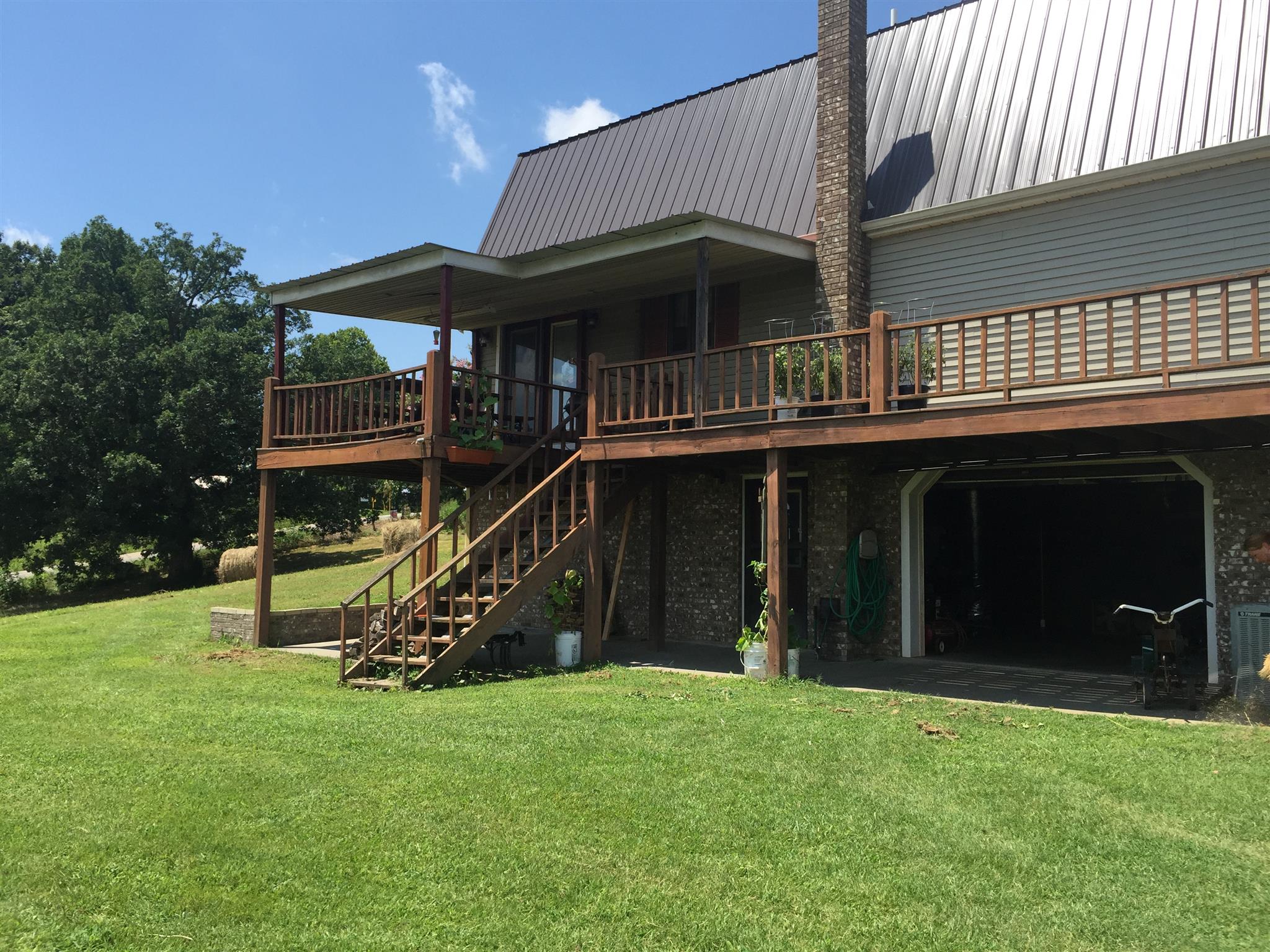 3744 Union Camp Road Lafayette, TN 37083 - Photo 3 of 17