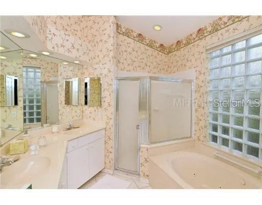 $5,250 | 6718 Virginia Crossing, University Park, FL 34201
