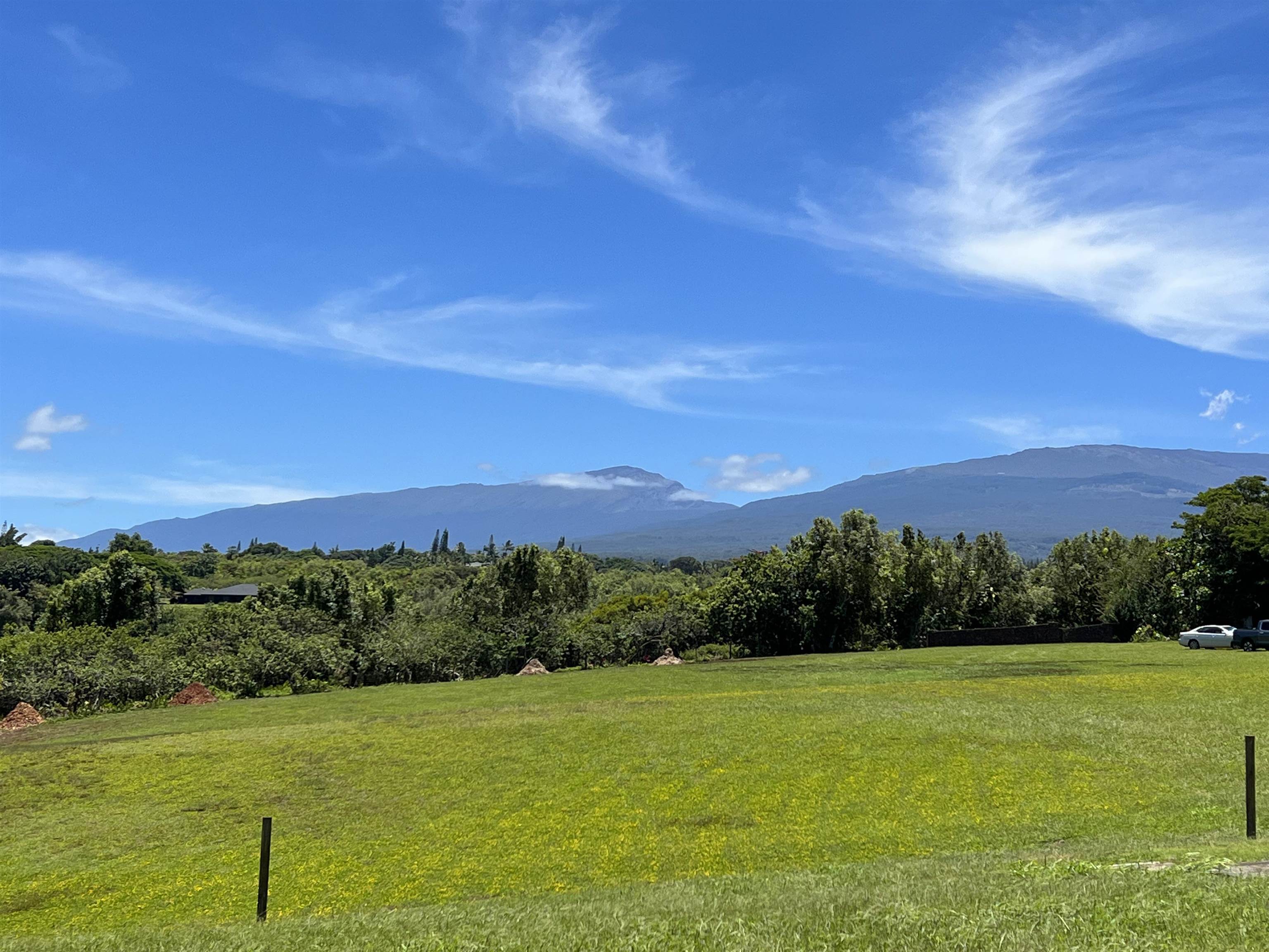 300 Mehana Road, Unit A Haiku, HI 96708 - Photo 2 of 21 a view of an outdoor space