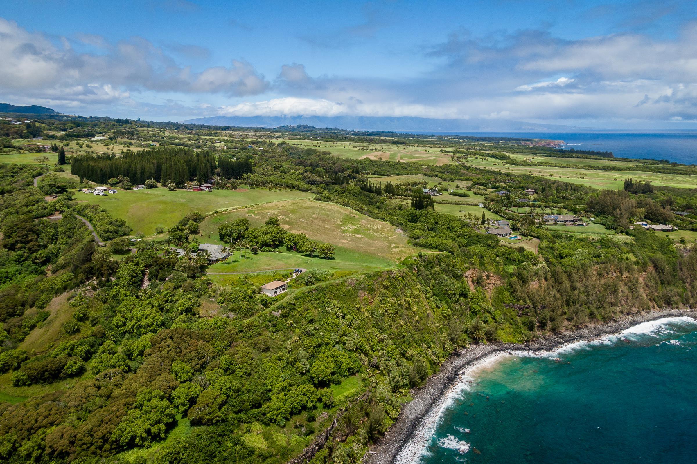 300 Mehana Road, Unit A Haiku, HI 96708 - Photo 6 of 21 a view of an outdoor space and a yard