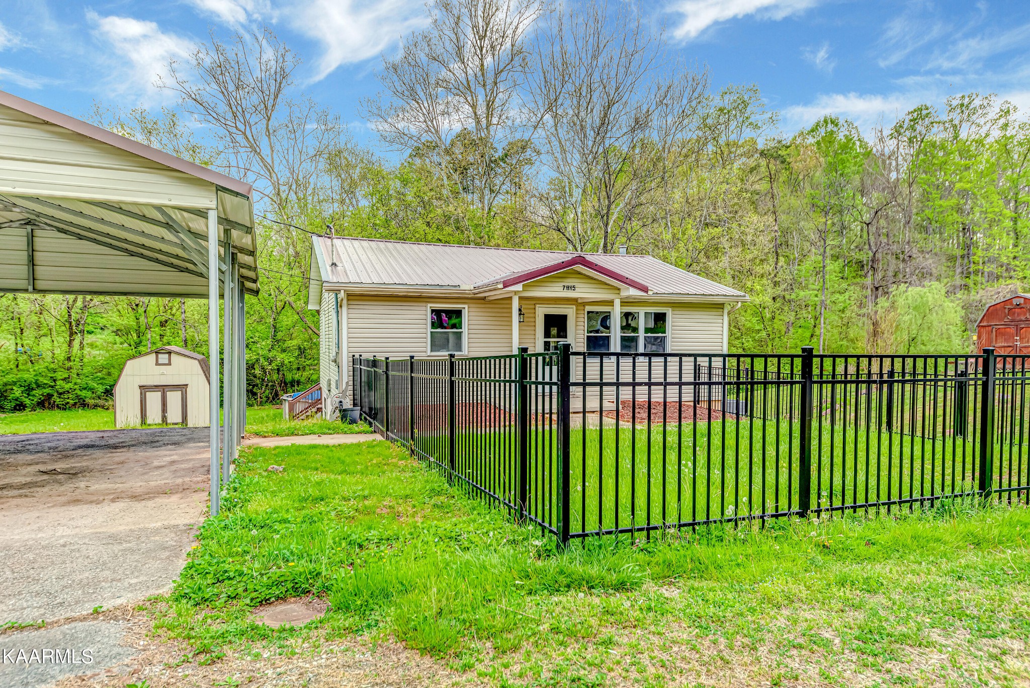 7815 Rollen Road Knoxville, TN 37920 - Photo 4 of 22 Gallery Image 4