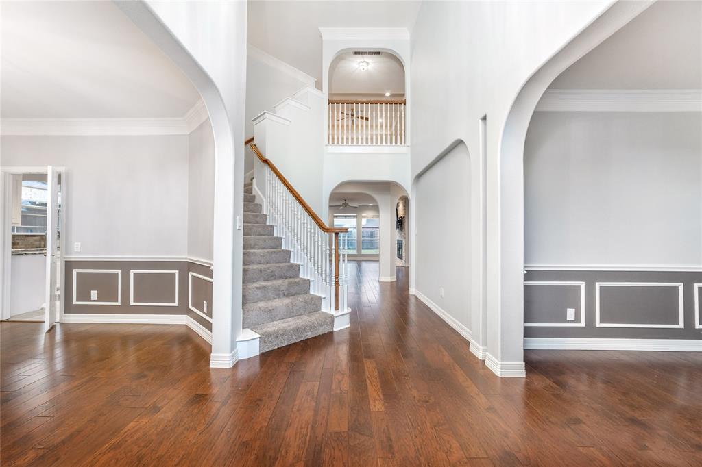 5801 Yeary Road Plano, TX 75093 - Photo 2 of 33
