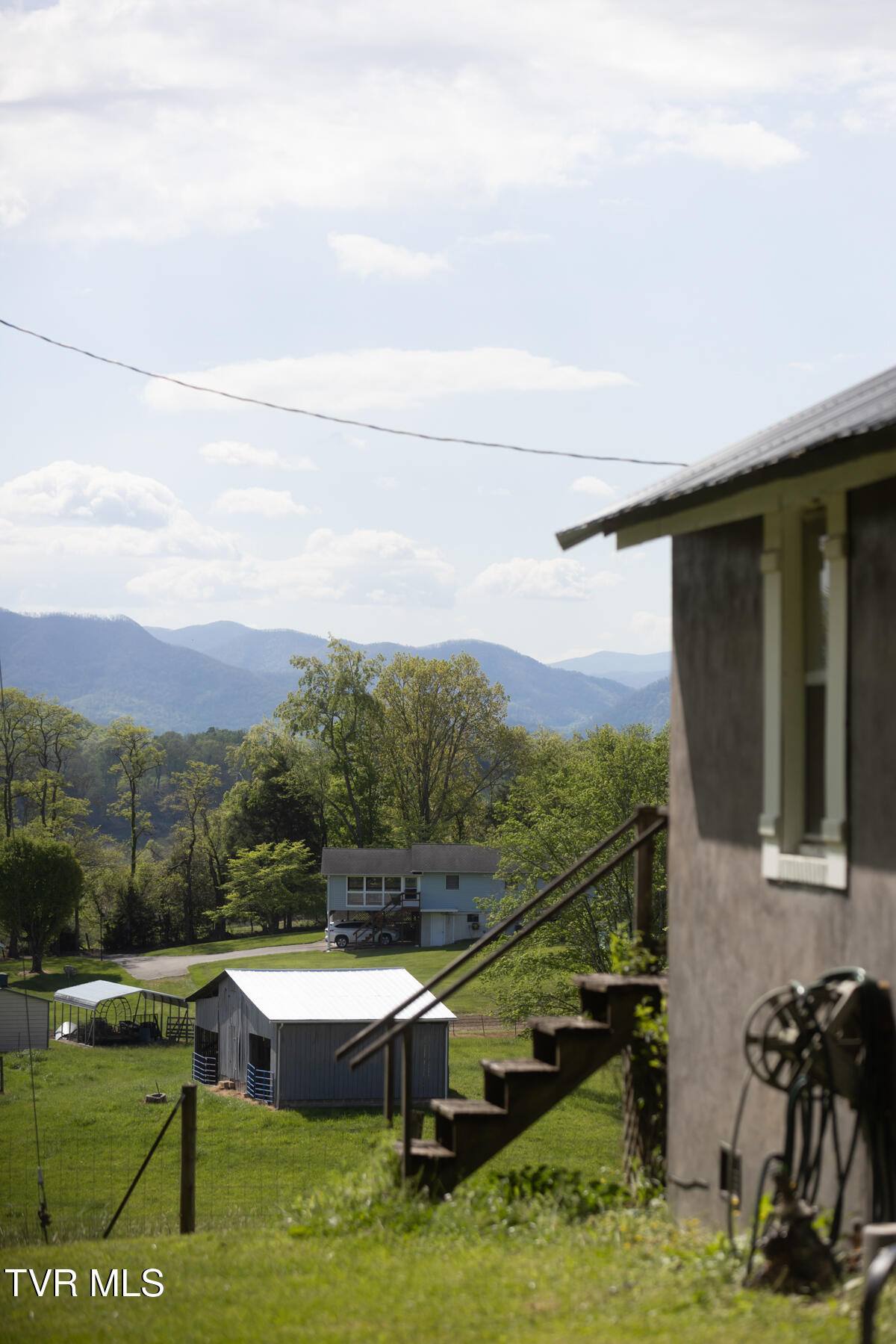 133 Bob Wright Road Elizabethton, TN 37643 - Photo 10 of 46 133BobWright_260420_0010