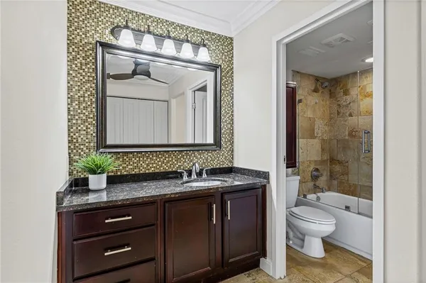 $145,000 | 700 East 8th Street, Unit 7Q, Kansas City, MO 64106