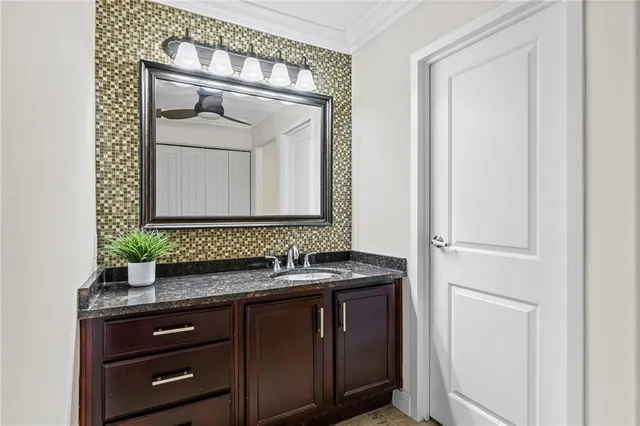 $150,000 | 700 East 8th Street, Unit 7Q, Kansas City, MO 64106