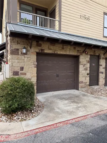 $2,200 | 17808 Maritime Point, Unit 301, Jonestown, TX 78645