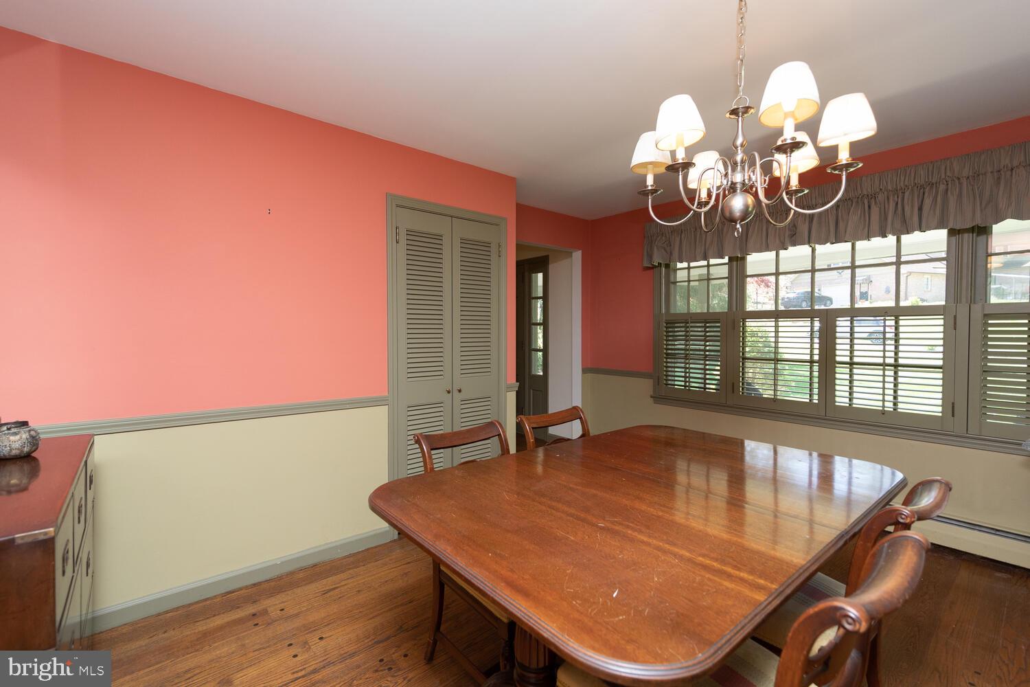 2366 Fairway Road Huntingdon Valley, PA 19006 - Photo 13 of 47 Dining Room