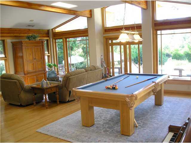 13538 Rostrata Road Poway, CA 92064 - Photo 5 of 10 Large 27x16 Great Room, perfect for entertaining!