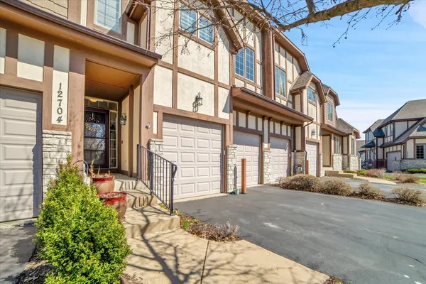 $420,000 | 12704 Wild Rye Court, Plainfield, IL 60585