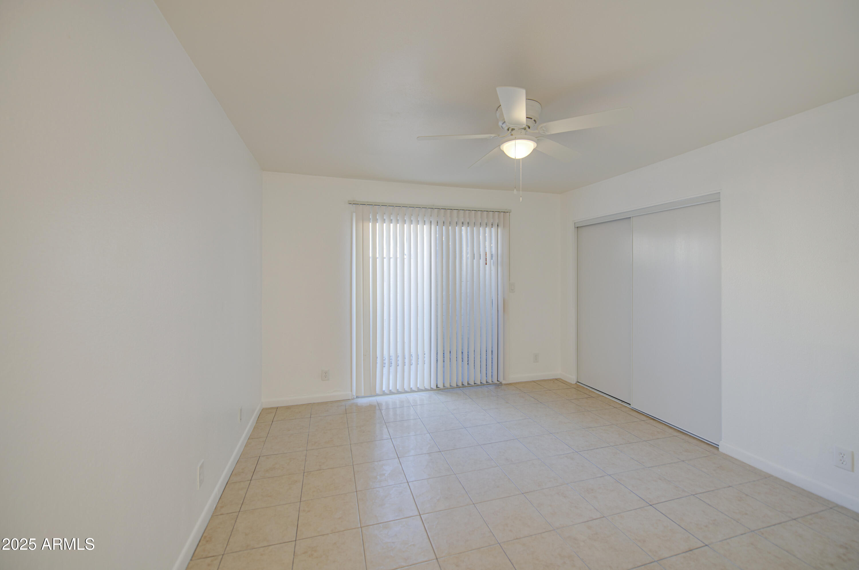 712 South Lebanon Lane Tempe, AZ 85288 - Photo 35 of 35 a view of an empty room