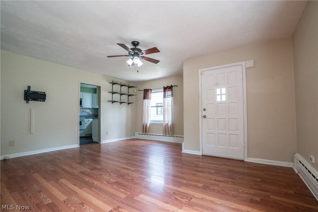 6822 Franke Road Middleburg Heights, OH 44130 - Photo 5 of 33