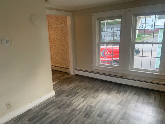 $1,895 | 36 Union Street, Somersworth, NH 03878