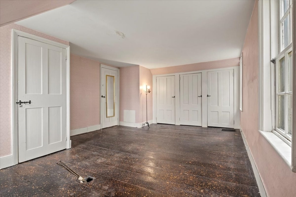 600 High Street Westwood, MA 02090 - Photo 16 of 27 an empty room with windows and closet