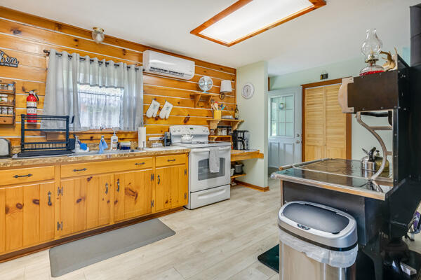 93 Lone Pine Road North Waterboro, ME 04061 - Photo 5 of 21 93 kitchen