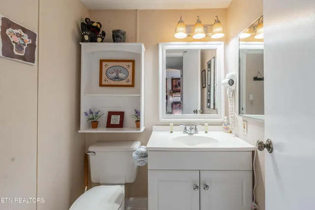 $164,900 | 3710 Weber Road, Unit C203, Gatlinburg, TN 37738