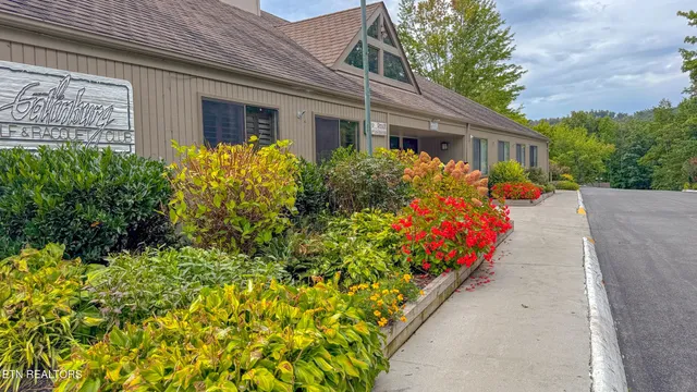 $164,900 | 3710 Weber Road, Unit C203, Gatlinburg, TN 37738