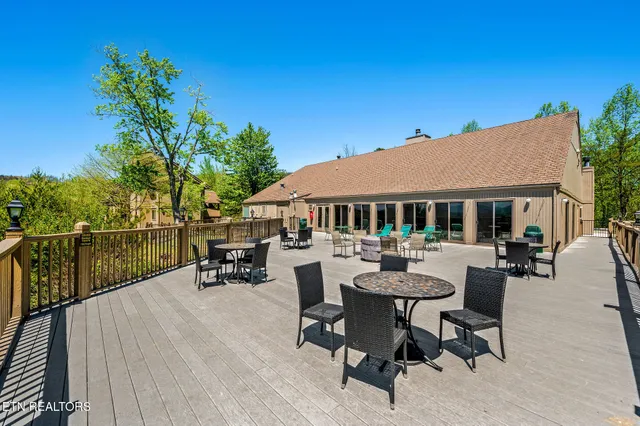 $164,900 | 3710 Weber Road, Unit C203, Gatlinburg, TN 37738