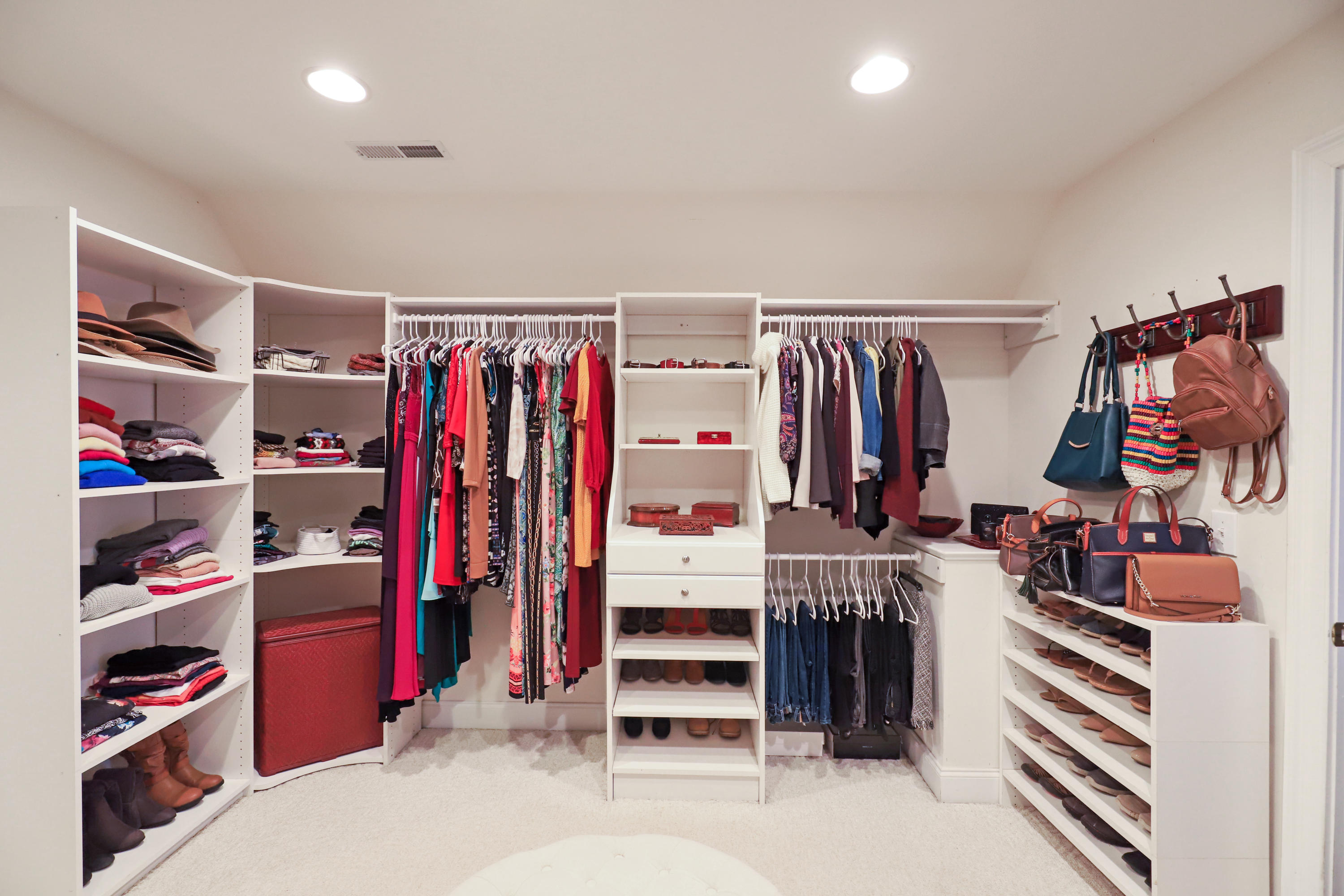 213 Harlech Way Charleston, SC 29414 - Photo 26 of 45 Closet