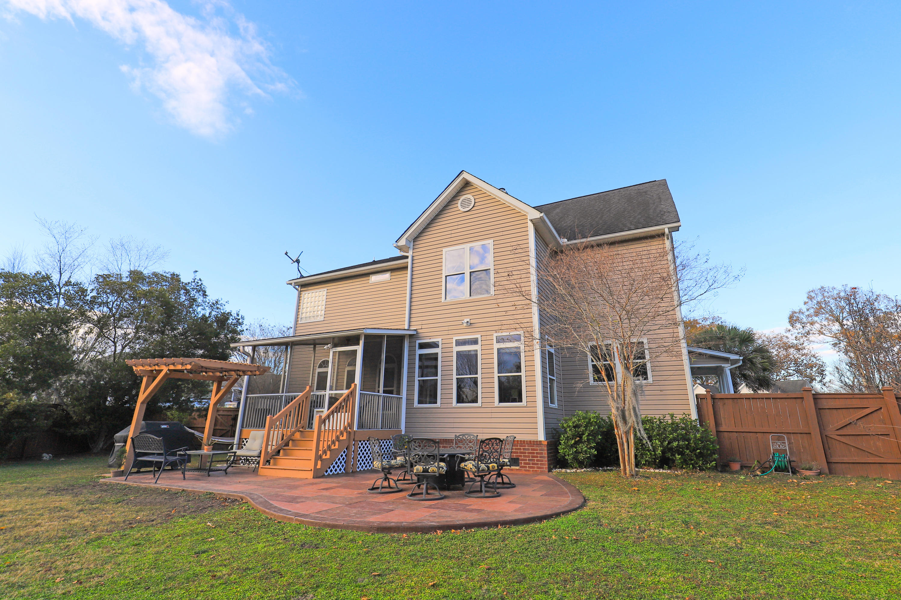 213 Harlech Way Charleston, SC 29414 - Photo 44 of 45 Back of the House