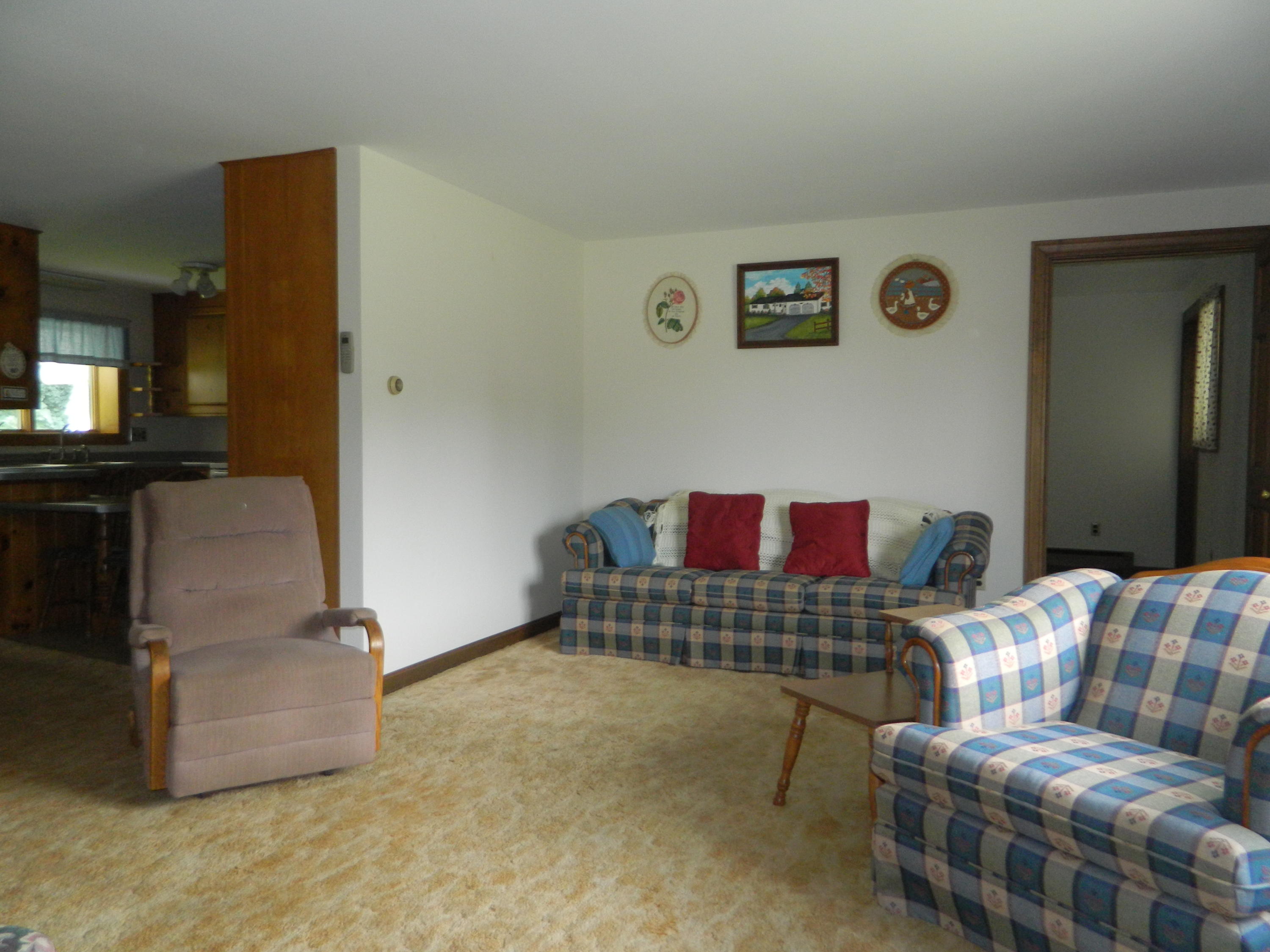 127 Pleasant Street Springvale, ME 04083 - Photo 22 of 47 DSCN7431
