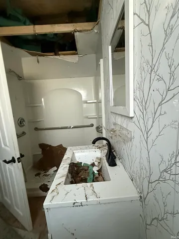 $99,900 | 1021 West Franklin Street, Evansville, IN 47710