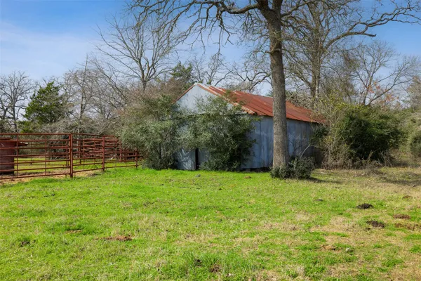 $795,960 | 6804 County Road 126, Caldwell, TX 77836