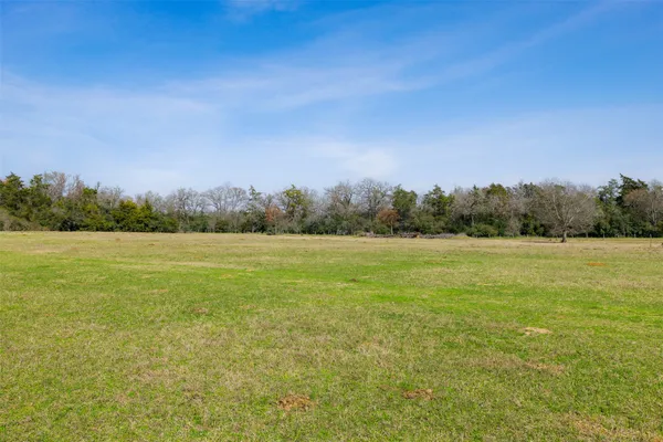$795,960 | 6804 County Road 126, Caldwell, TX 77836
