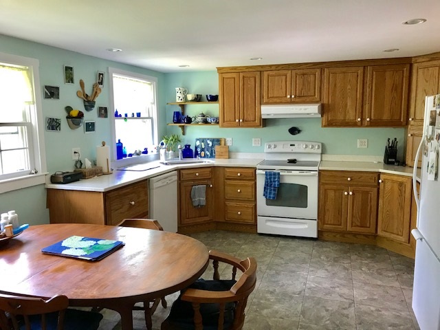 70 Hayden Road Hollis, NH 03049 - Photo 5 of 14