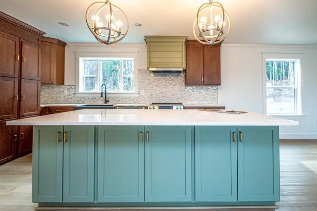 $1,200,000 | 63 Whipples Way, Chocorua, NH 03817