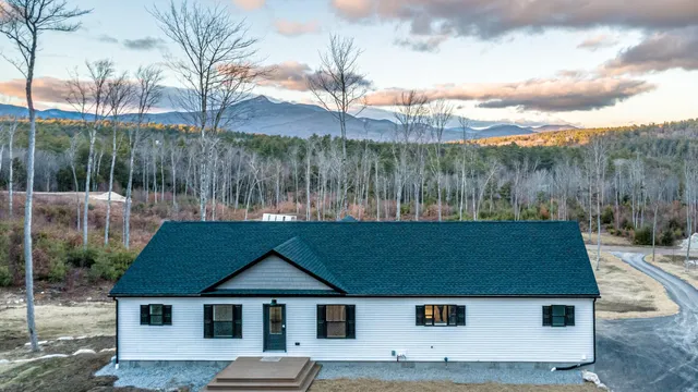 $1,200,000 | 63 Whipples Way, Chocorua, NH 03817