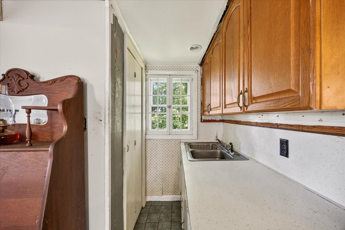 143 Cottage Road Windham, ME 04062 - Photo 15 of 29 Kit 4 143 Cottage-08