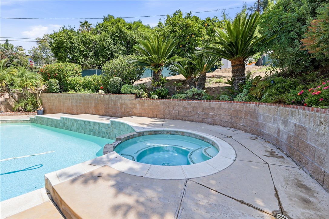 6691 Orangewood Road Highland, CA 92346 - Photo 43 of 71