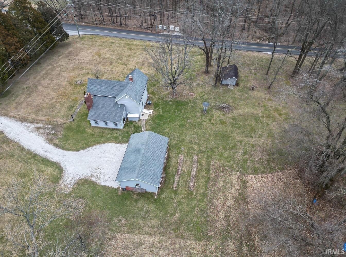 6596 East Robinson Road Bloomington, IN 47408 - Photo 3 of 36 Gallery Image 3