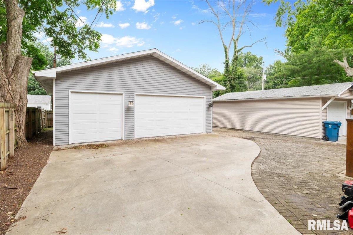 444 West Cook Street Springfield, IL 62704 - Photo 33 of 36