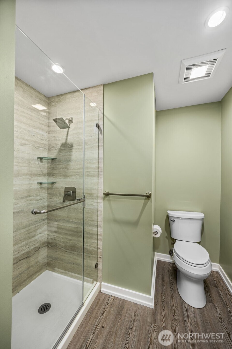 7001 Sand Point Way Northeast, Unit B212 Seattle, WA 98115 - Photo 18 of 32