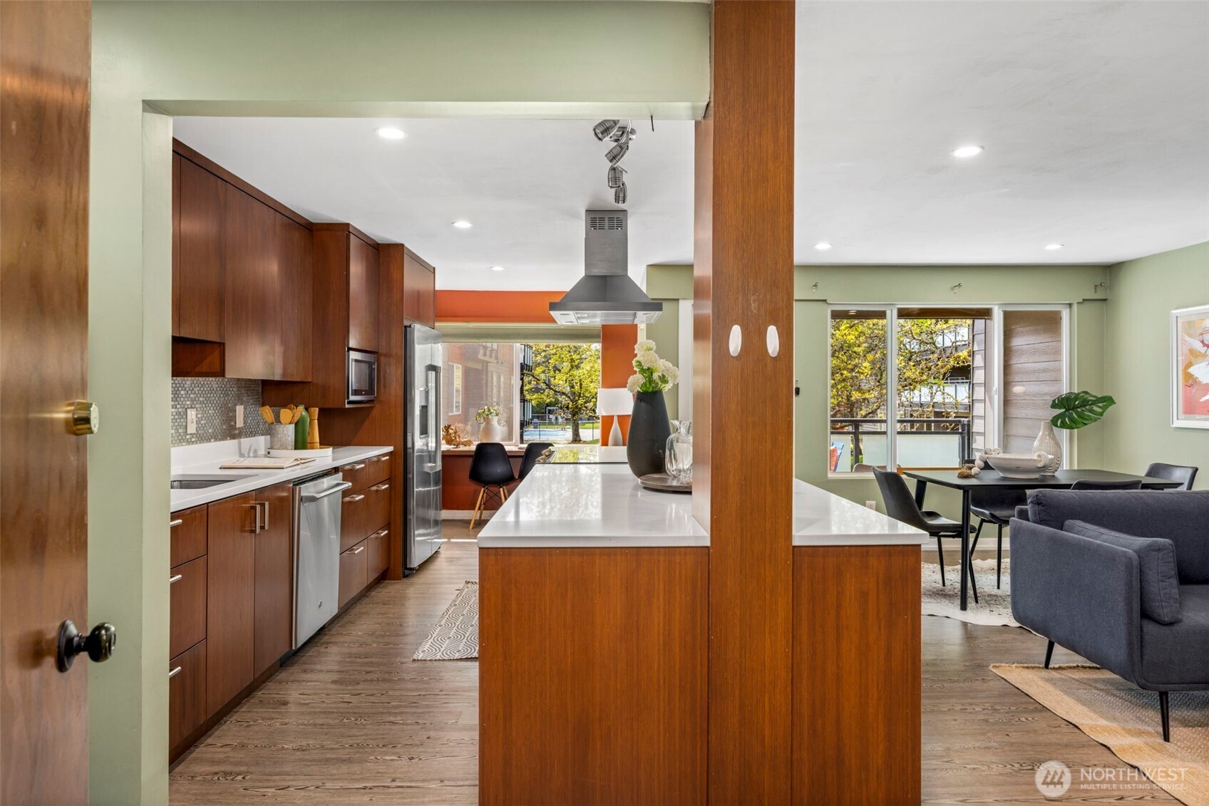 7001 Sand Point Way Northeast, Unit B212 Seattle, WA 98115 - Photo 2 of 32