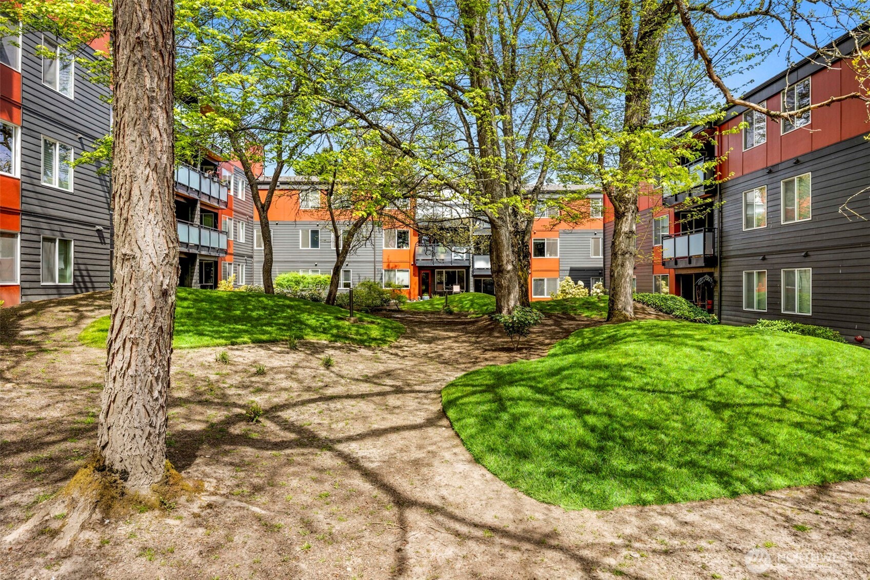 7001 Sand Point Way Northeast, Unit B212 Seattle, WA 98115 - Photo 28 of 32