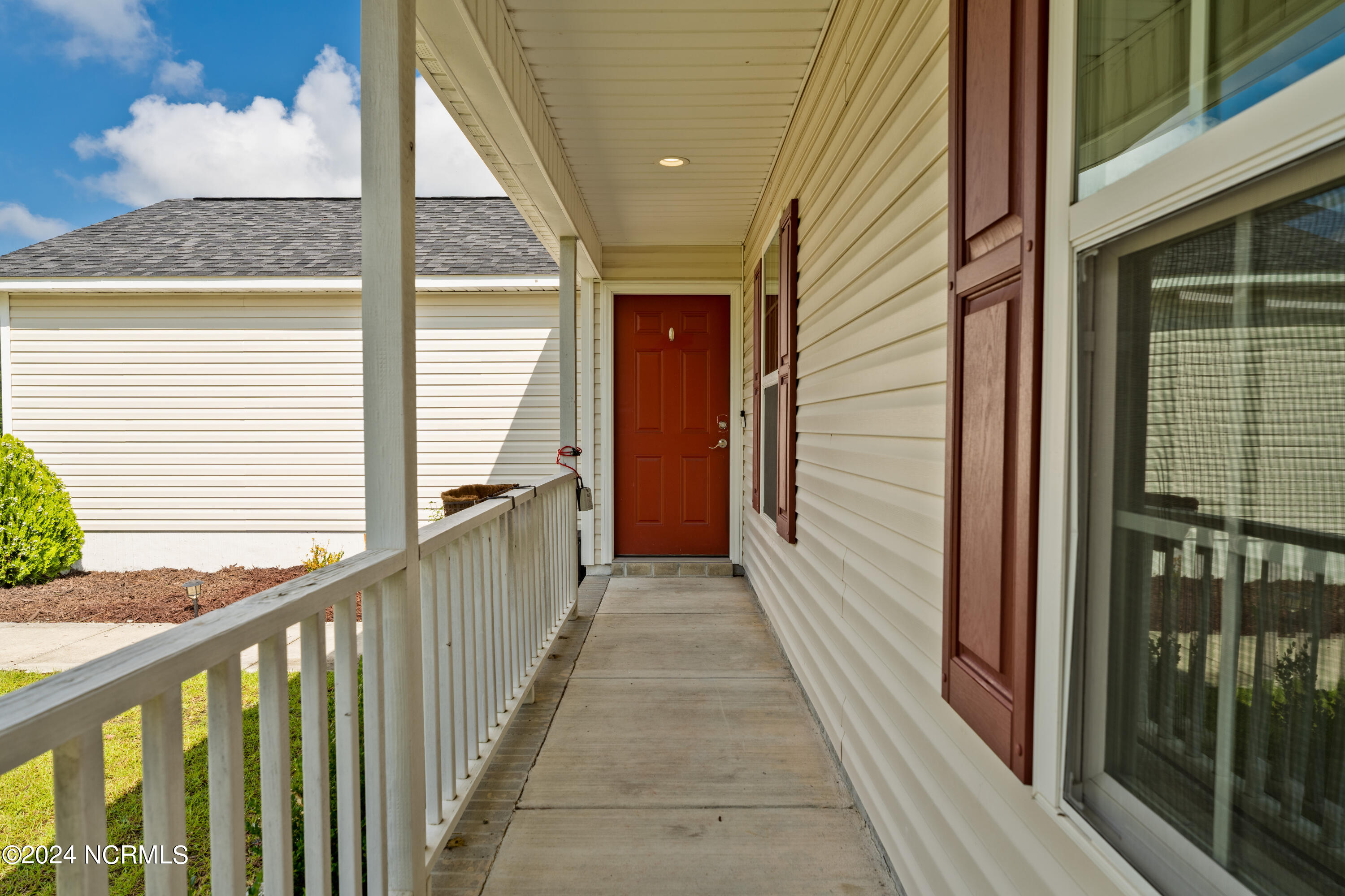 180 King Road Jacksonville, NC 28540 - Photo 3 of 39 180 King Road-3