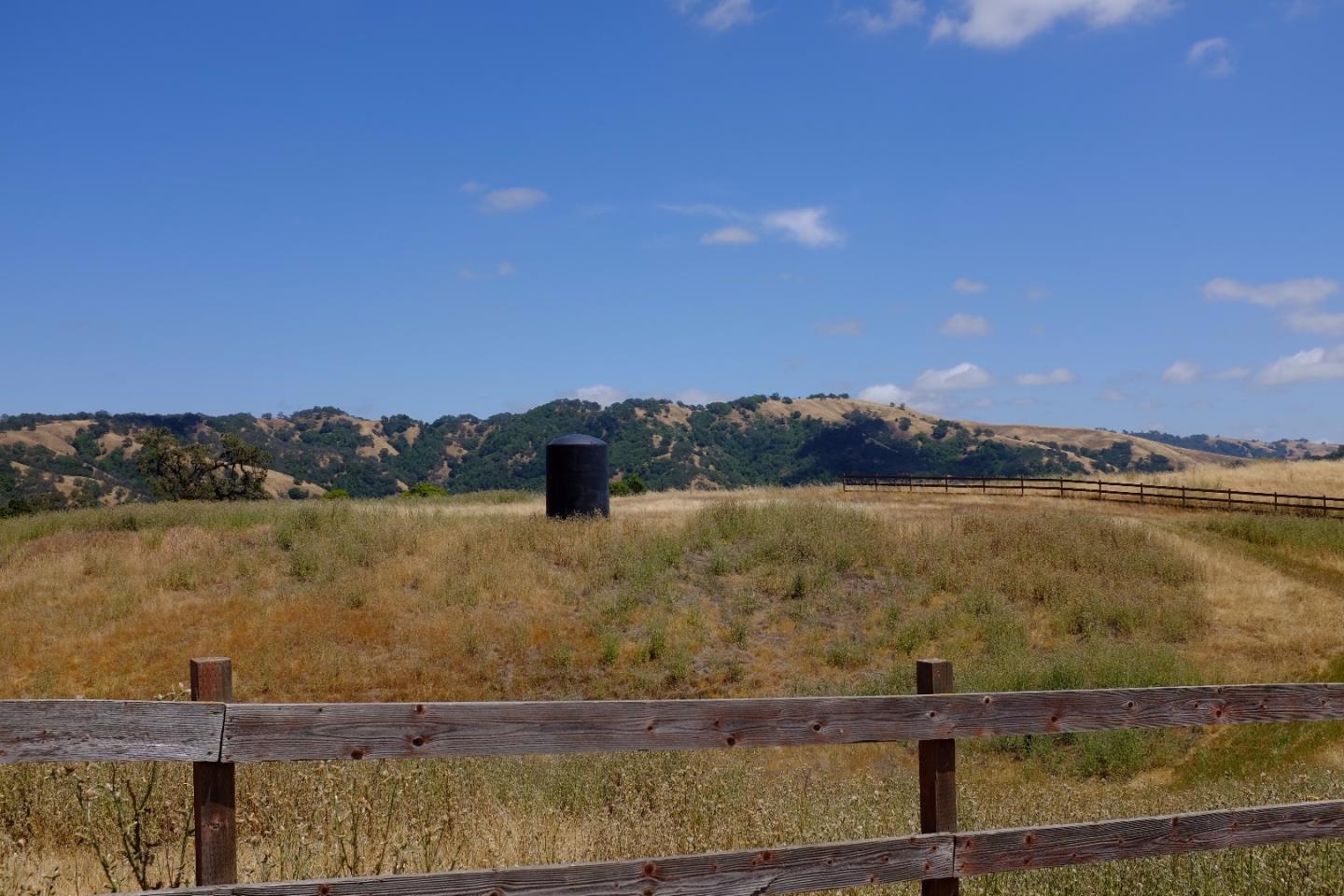 16500 Finley Ridge Road Morgan Hill, CA 95037 - Photo 3 of 13 Gallery Image 3